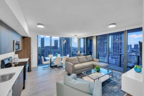Amazing high floor unit Central location